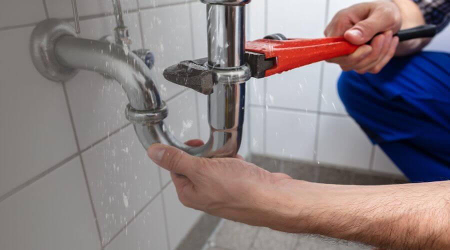 Expert burst pipe repair services in Burnsville, MN